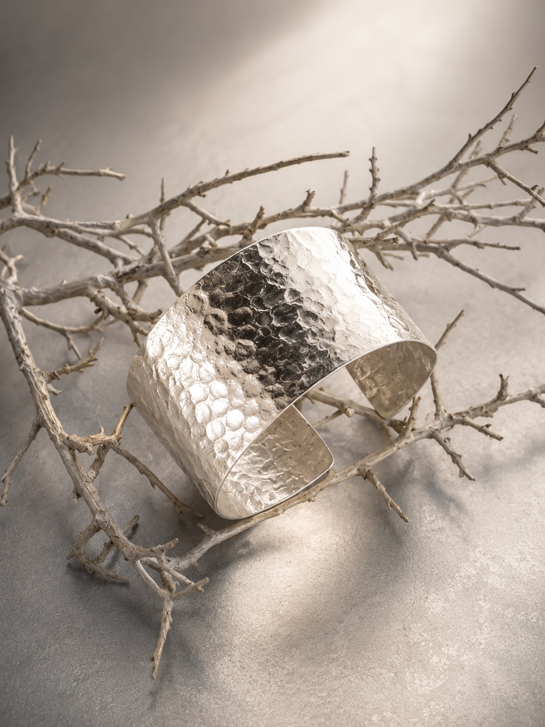 Armspange · Silber, geprägt